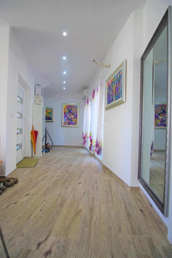 Boutique Villa Nirvana 2, Proboj 25 Košljun Extérieur photo