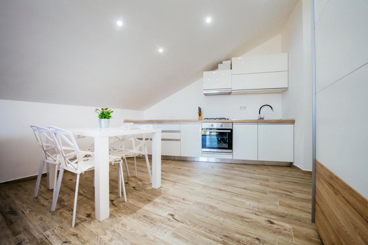 Boutique Villa Nirvana 2, Proboj 25 Košljun Extérieur photo