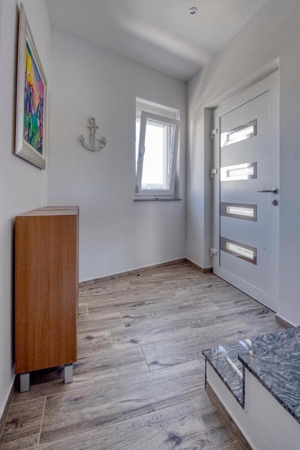 Boutique Villa Nirvana 2, Proboj 25 Košljun Extérieur photo